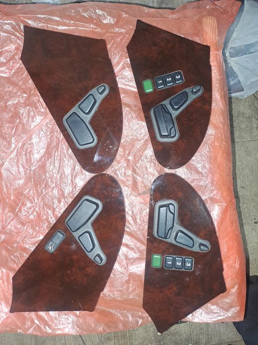 140 мерс  пульты сидений