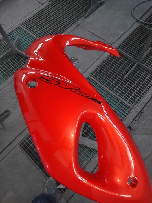 un SV650S din prima generatie - 1999