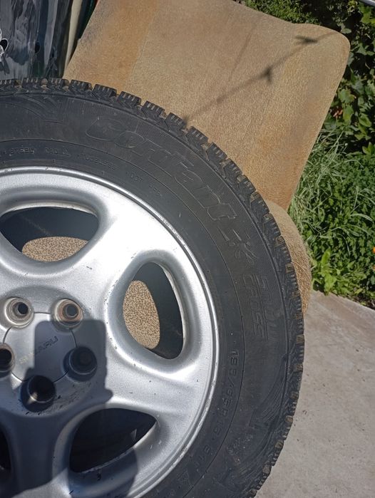 Шины с дисками на Subaru