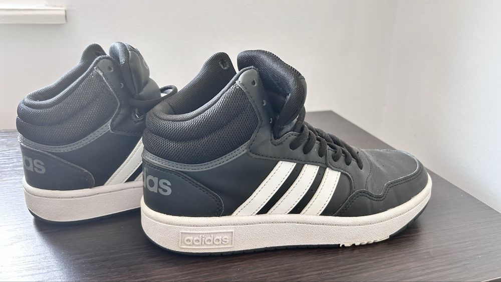 Adidași/Sneakers HOOPS 3.0 MID GW3020 Negru