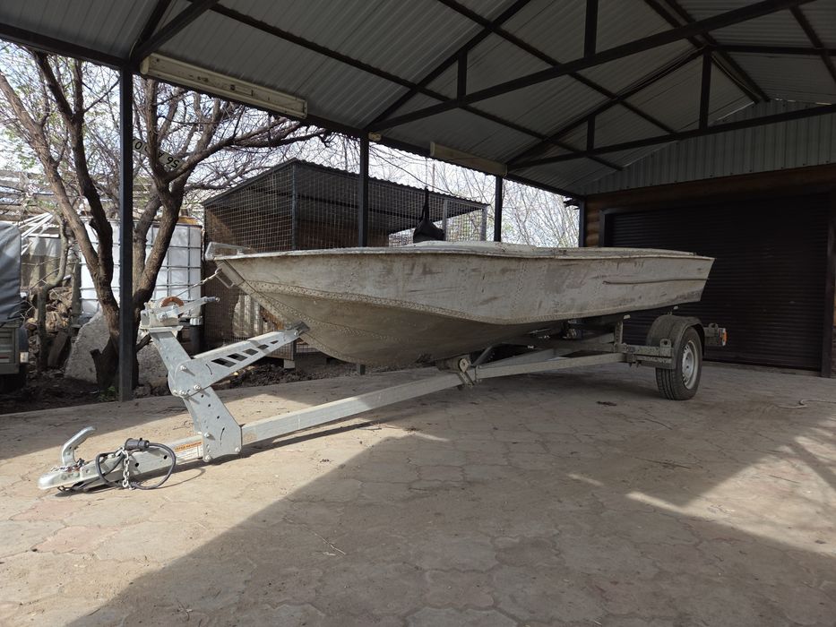 Продам алюминиевую лодку