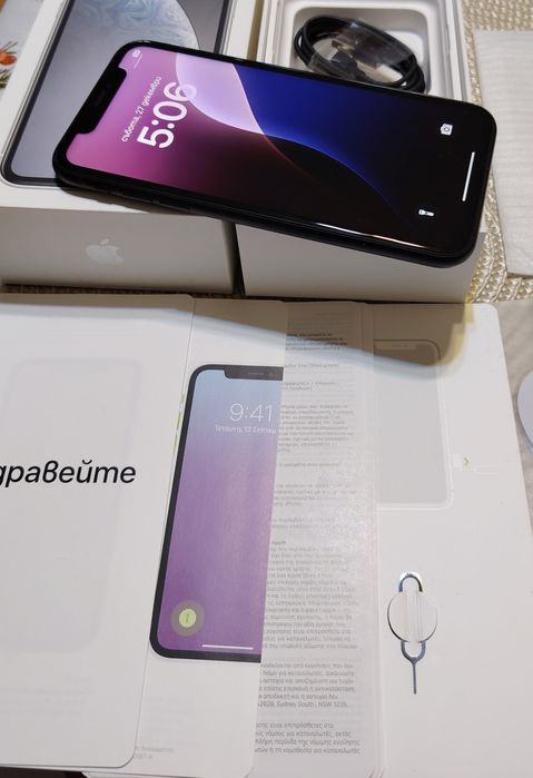 Само за 199 евро ! Apple iPhone XR 64GB пълен комплект + нов протектор