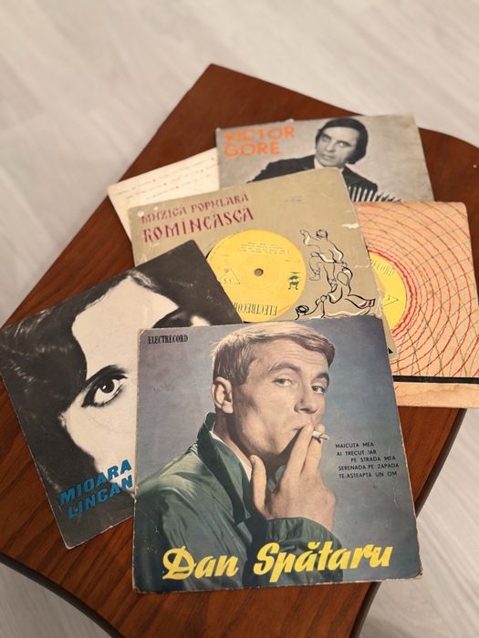 Articole colectie comunism