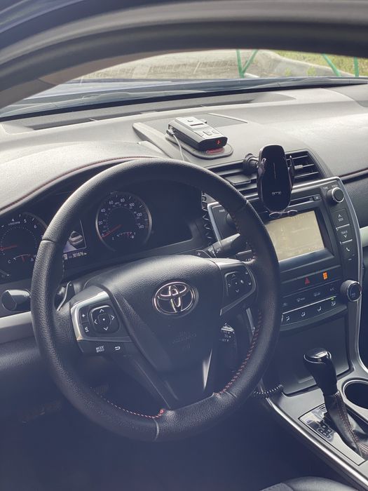 Toyota Camry 2014.