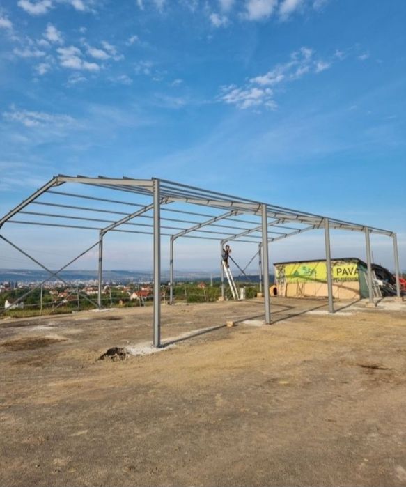 OCAZIE structura metalica 200 mp la 4100 de euro