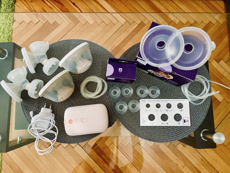 Pompa de san electrica dubla Philips Avent si accesorii handsfree