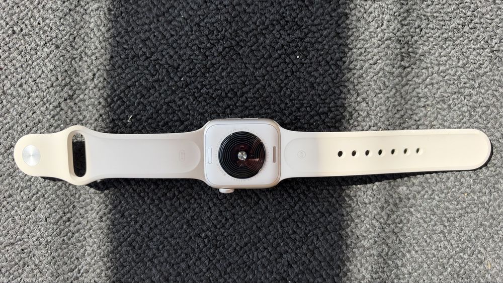 Apple watch  SE