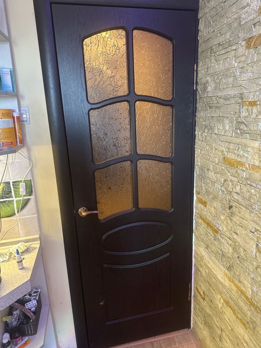 Дверное полотно продам