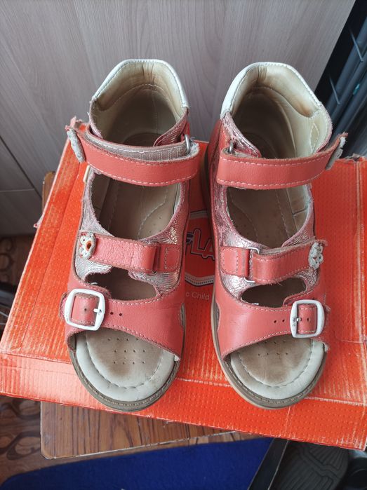 Сандали размер 35