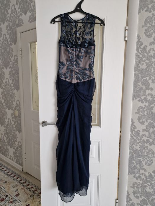 Продам шикарное вечернее платье