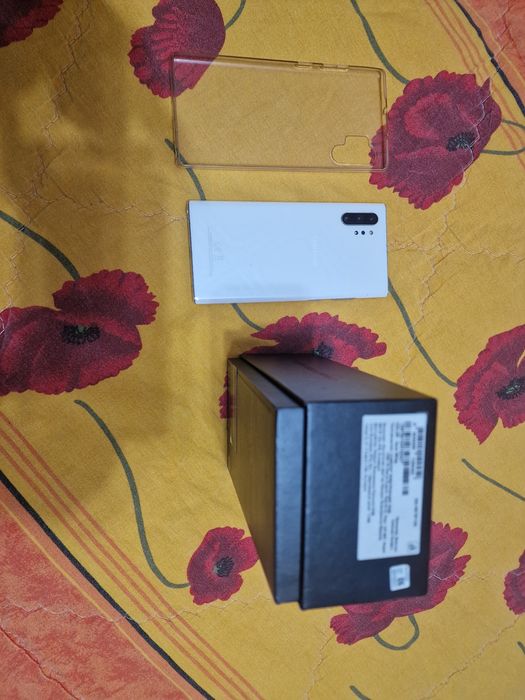 Перфектен смартфон Samsung Note 10+ 12/256