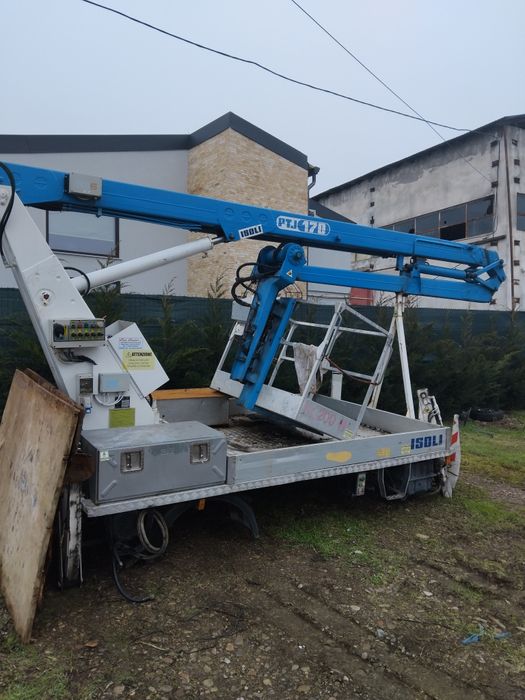 Vând platforma cu nacela