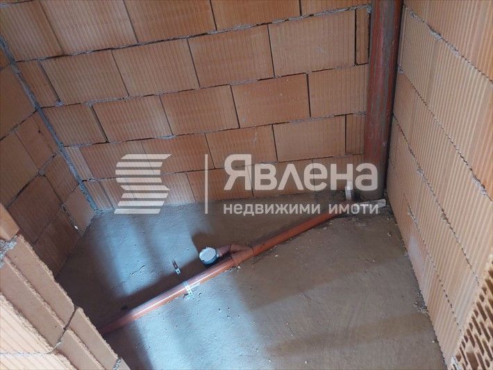 Продава се Двустаен апартамент в Поморие - 64 кв.м за 1210 €/кв.м - Снимка #5