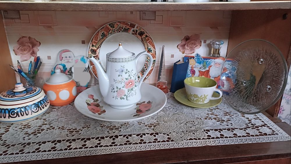 Продам      пасуду.