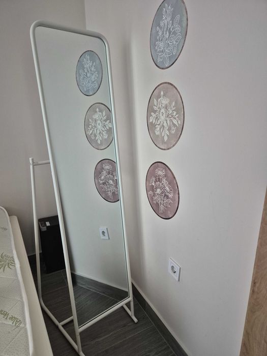 Стоящо огледало KNAPPER IKEA