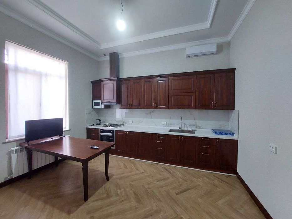 #278 Сдаётся новый под (клинику,частный детский сад).Ориентир Аэропорт