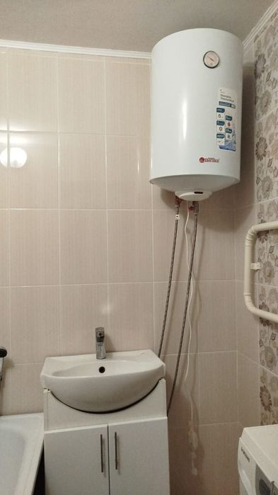 Продается 2-комнатная квартира распашонка