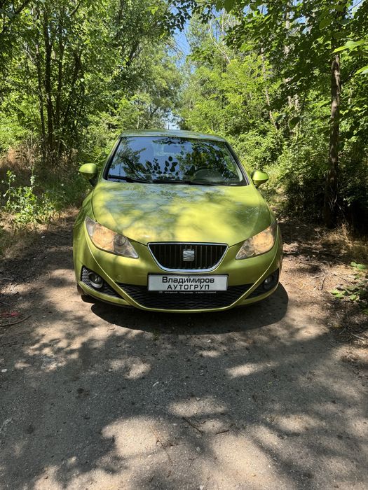 Seat ibiza 1.4 бензин