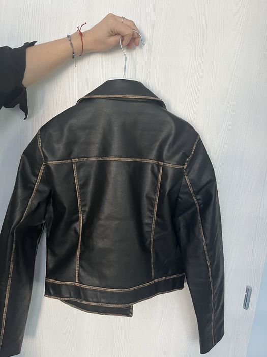 Кожено яке sinsay