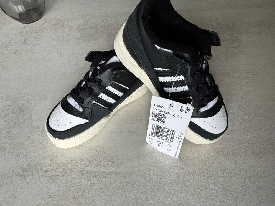 ADIDAS FORUM LOW - 23,5 номер