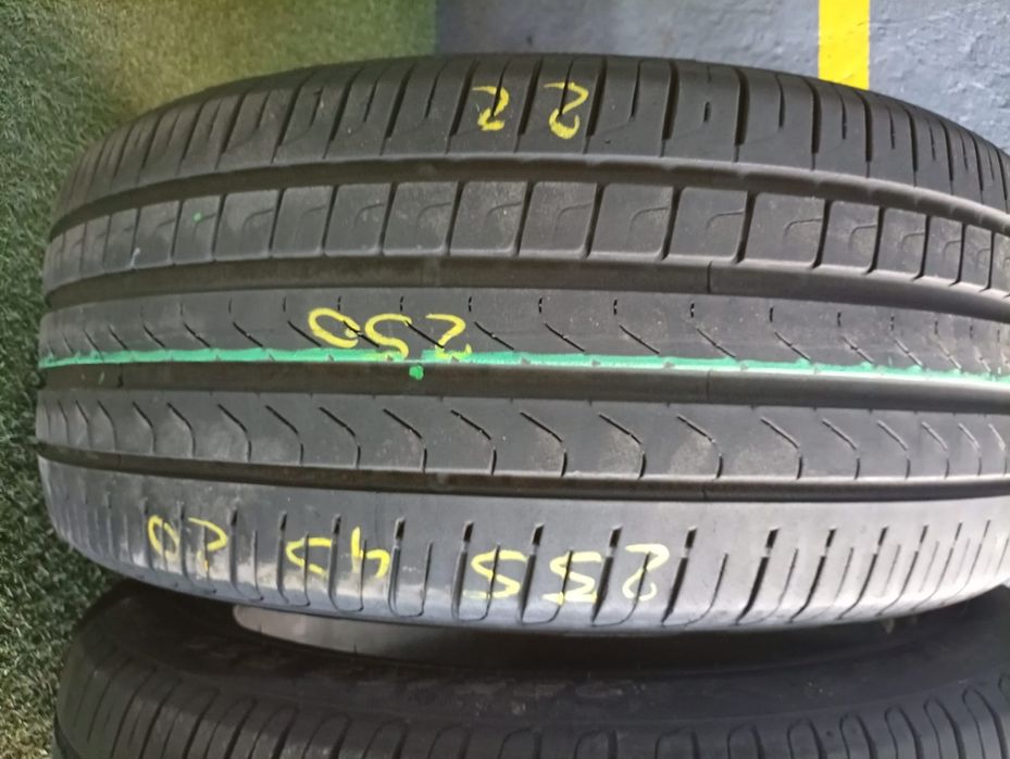 255 45 20 Pirelli