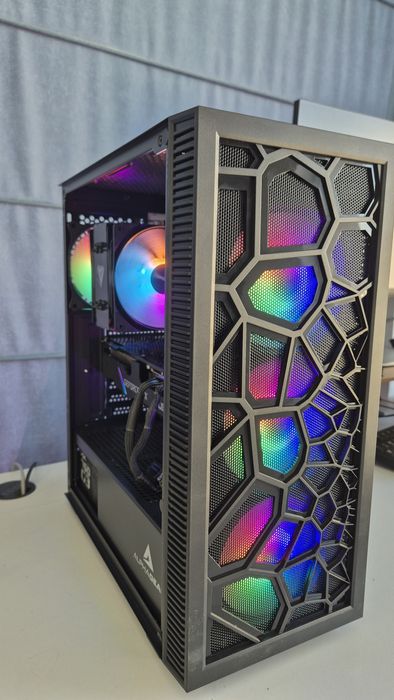 自作PC（Core i7-9700K+RTX2060SUPER） CyberPowerPC Gaming Desktop Intel Core i7 9700K 16GB Memory NVIDIA