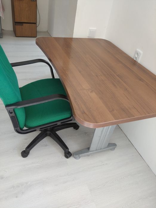 Стол с креслами комплект