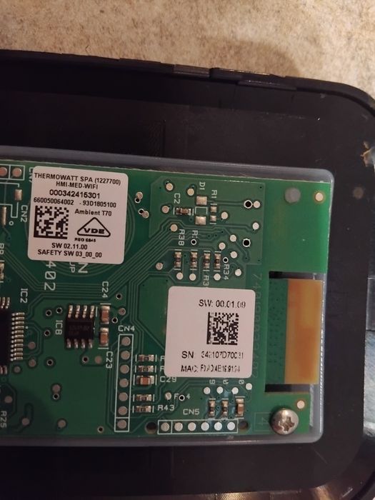 Бойлер Ariston Lydos WIFI 100 V 1,8K EN EU, вертикален, 100л, 1.8kW, управление през интернет