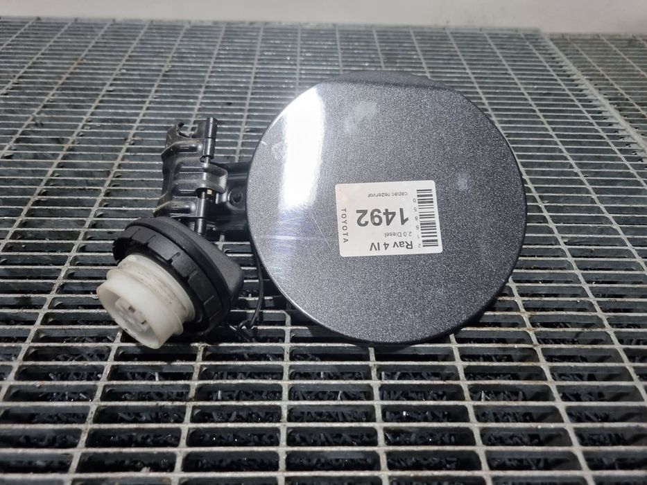 Capac rezervor Toyota Rav 4 IV - SUV 4 Usi Magnetic Grey Mica 1G3 (1492)
