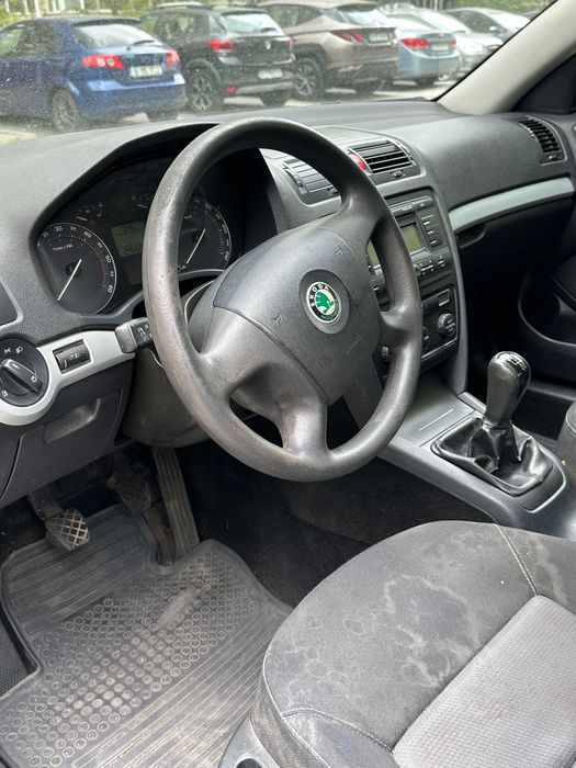 Skoda Octavia Combi 1.9 TDI – 2008 – Proprietar unic – 250.000 km reali