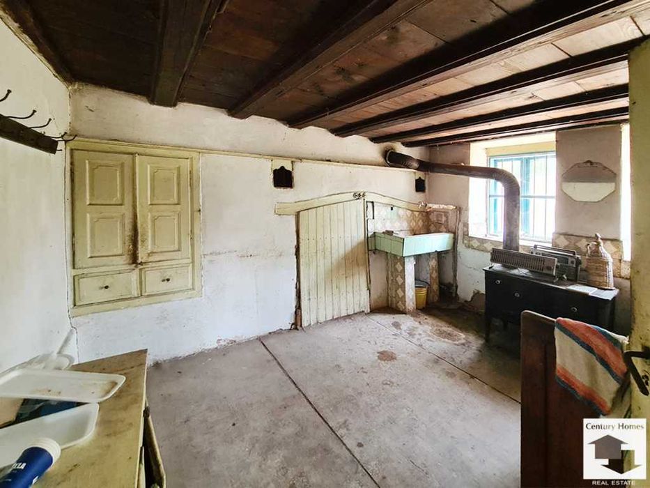 Продава се Къща в с. Ресен, Област Велико Търново - 200 кв.м за 205 €/кв.м - Снимка #10