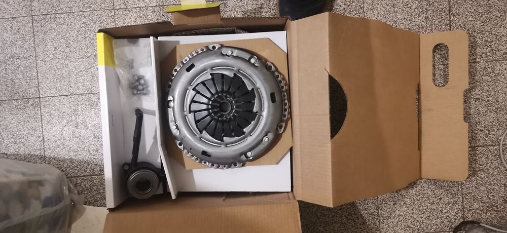 Съединител LUK за 2.0 TDI VAG. BKD, CFHC...