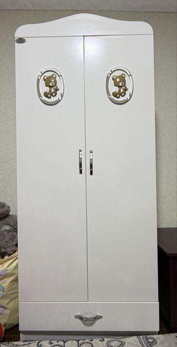 Продам детский шкаф