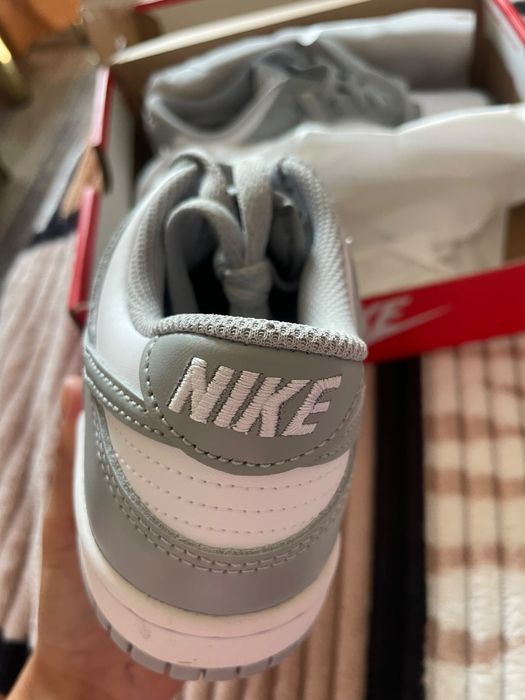 Adidasi nike dunk