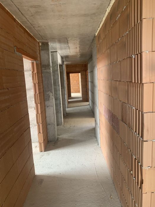 Продава се Тристаен апартамент в Плевен, Дружба 1 - 118 кв.м за 1094 €/кв.м - Снимка #7