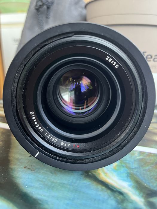 Obiectiv EF Canon: 50mm f1.4 manual, Carl Zeiss Milvus. Nefolosit!