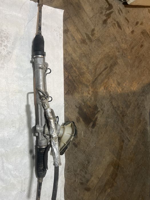 Ford Mondeo Mk III Casetă direcție 2001-2006