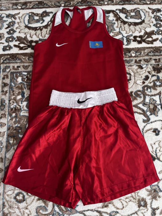 Боксерские формы Nike