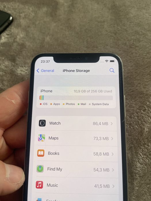 Iphone X - 256GB (бял)
