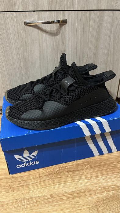 Кроссовки Adidas deerupt (оригинал) 42