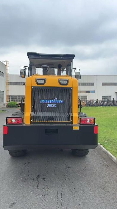 Продам погрузчик LG833HG