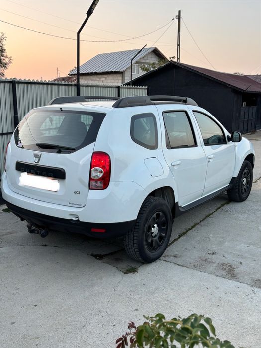Dacia Duster 1.5 DCI 2011, pret negociabil