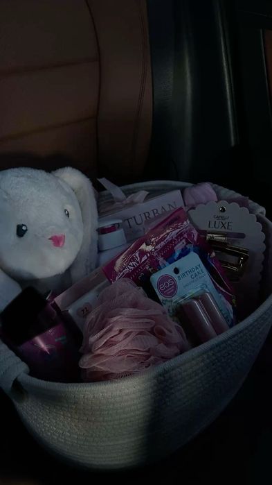 Love basket, cadou personalizat