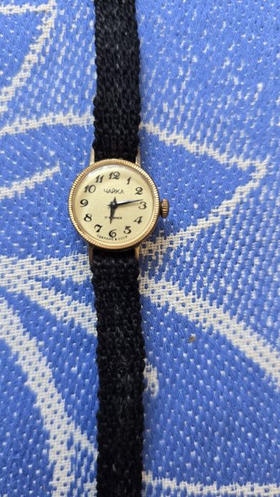 Советские механические часы Чайка.