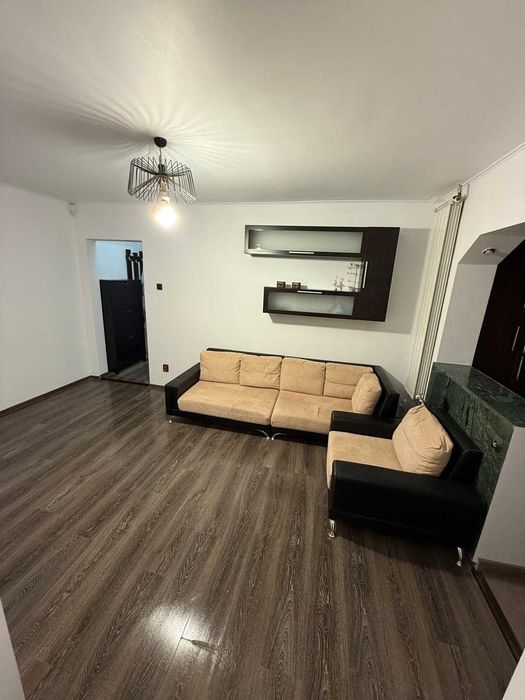 Apartament 3 camere de inchiriat in Mizil