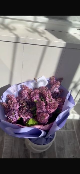 Сирень с запиской