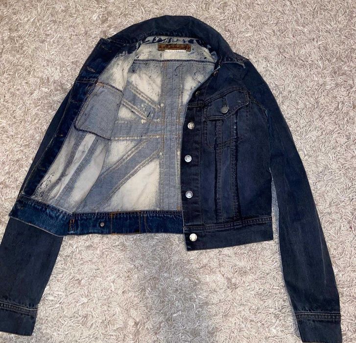 Vând geaca blugi John Richmond