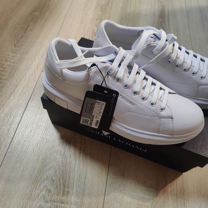 Teniși Armani 45 albi noi