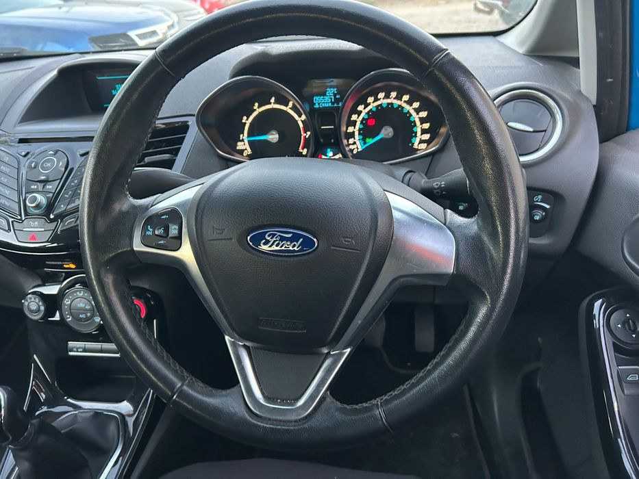 Volan din piele fără airbag Ford Fiesta 2015