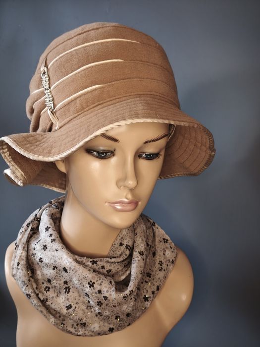 Шляпка кашемировая